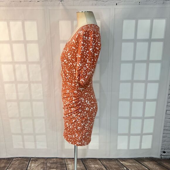 🔥🔥5 for $25🔥🔥 All in Favor Mauve Surplice Neck Bodycon Short Sleeve Mini Dress - Picture 7 of 11